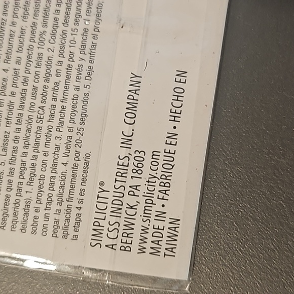 🇺🇸🦅Simplicity Iron On American Eagle with Flag Wings Applique Patch - Picture 8 of 9